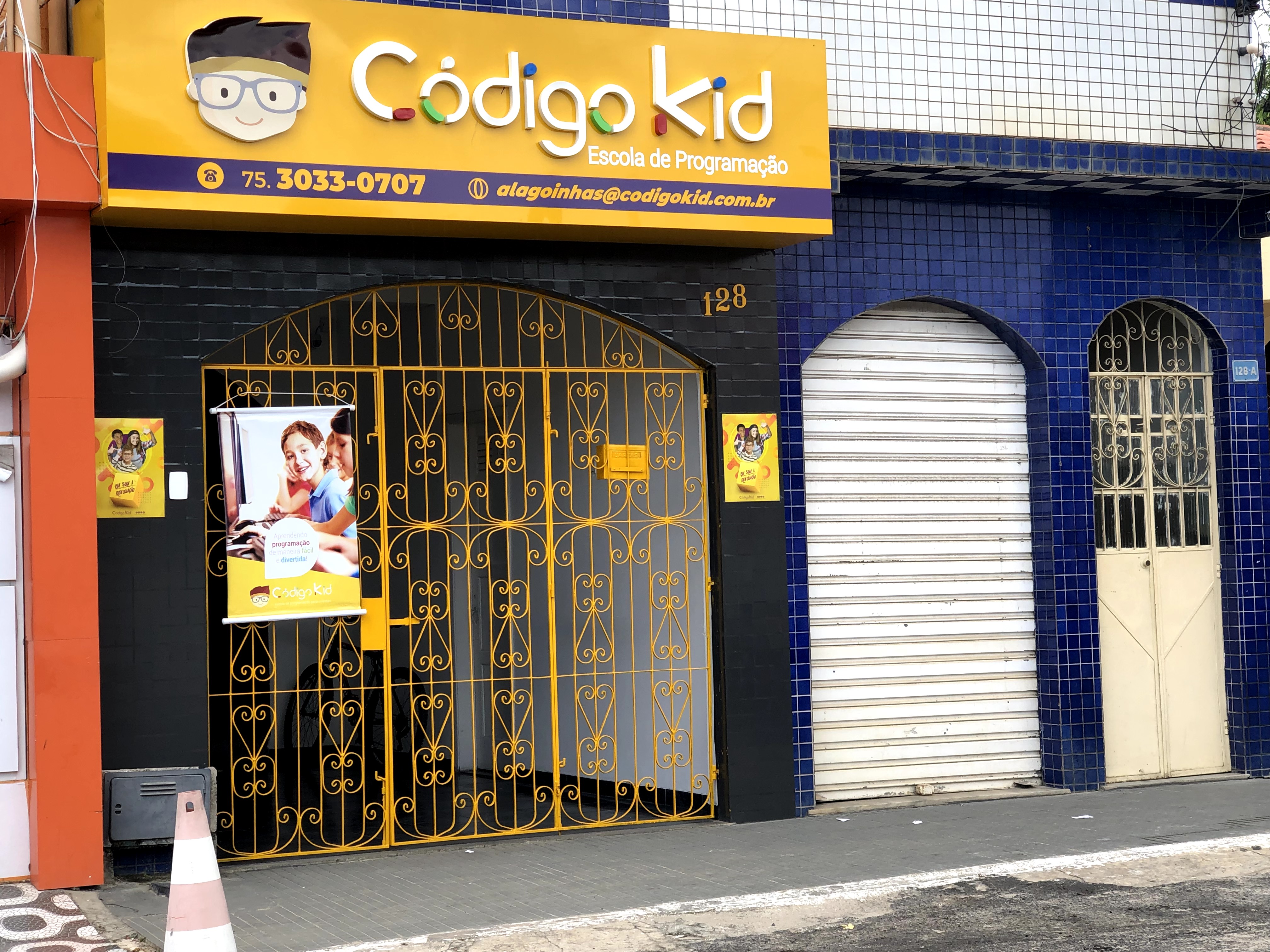 Escola de Robótica e Programação  Código Kid - Escola de Programação,  Robótica e Tecnologia